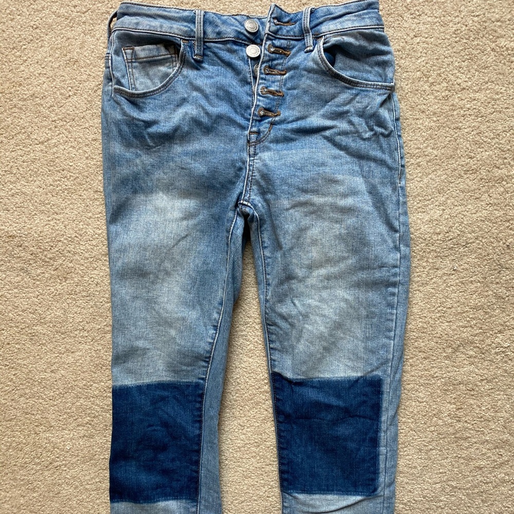 PACSUN PATCHED KNEE JEANS